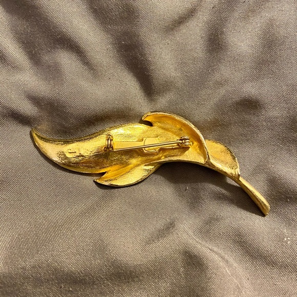 Set of 3 Vintage Pins/Brooches - Picture 3 of 7